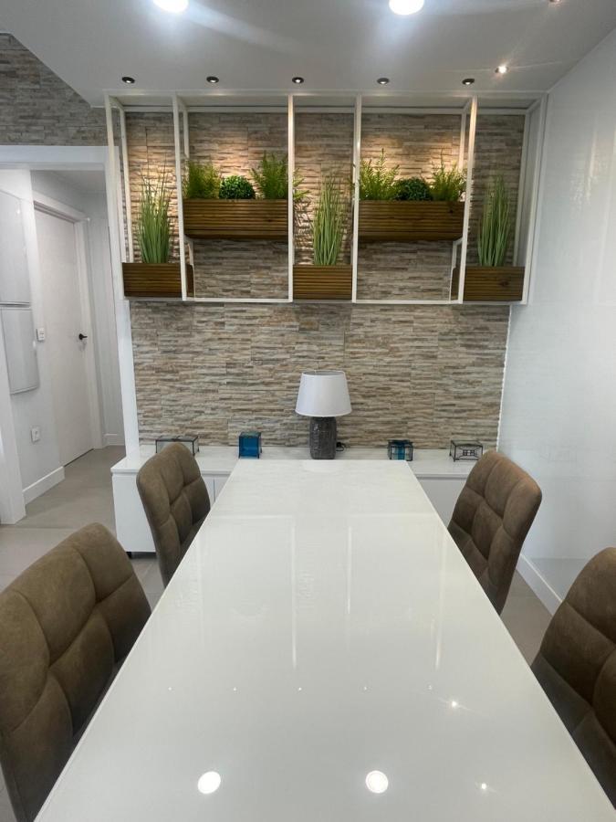 Apartamento Isabella Suite 구에하르 시에라 외부 사진
